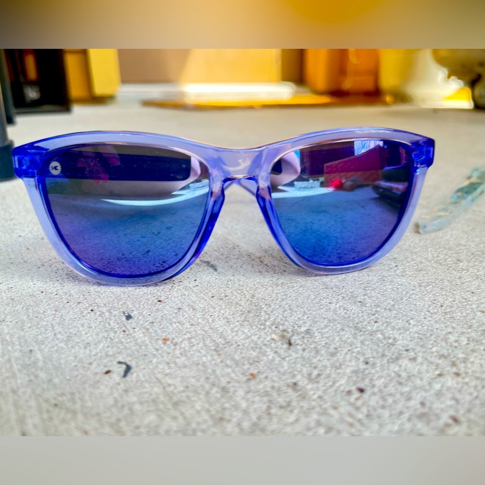 Knockaround Lilac monochrome Premiums
Not available on website